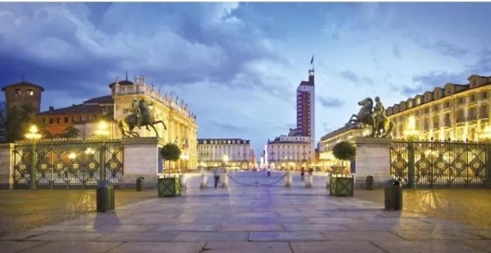 Sophie Torino, Nuovissima Vicino Juventus Stadium Turijn
